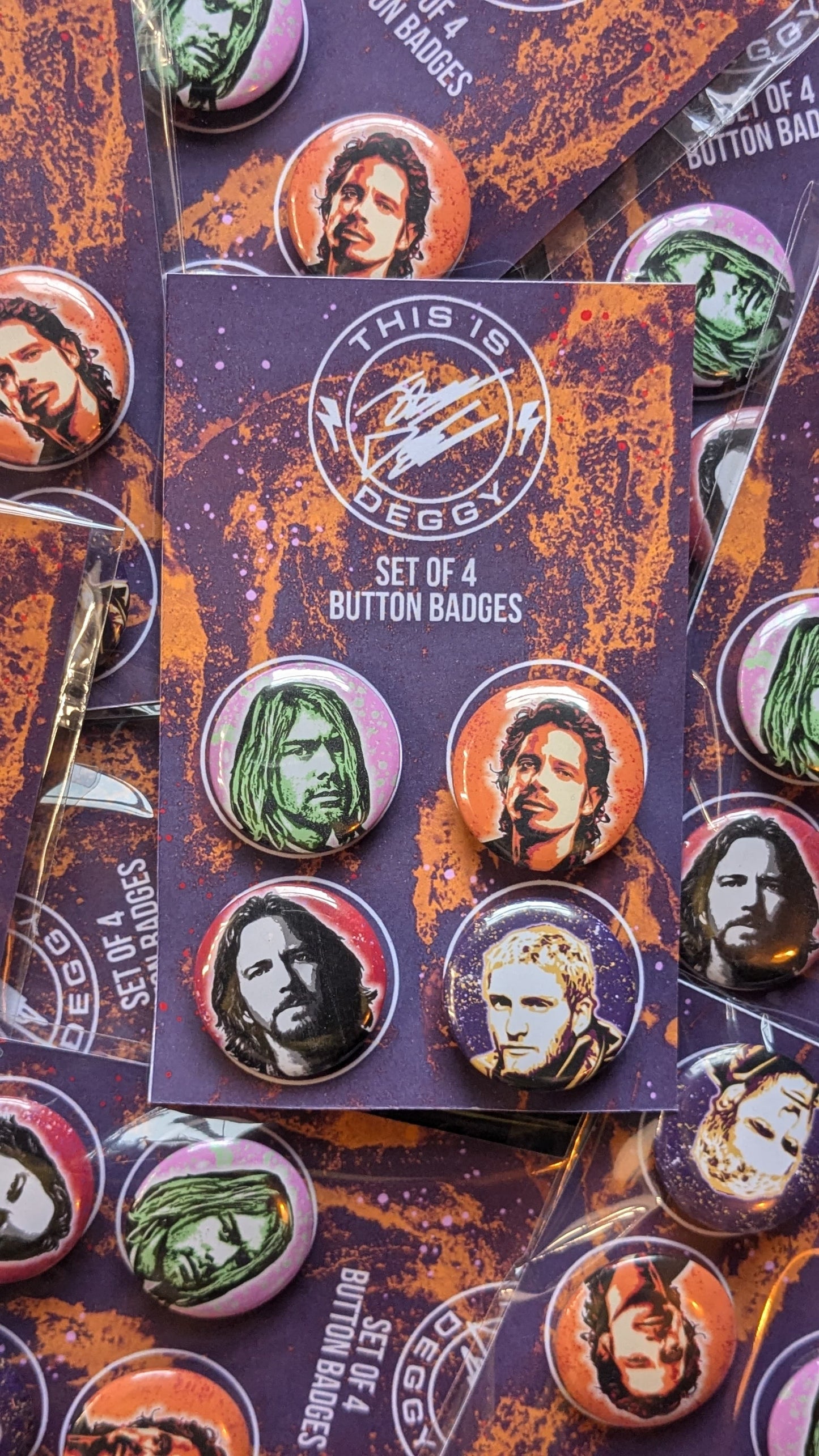 The Spirit Of Grunge Badge Pack